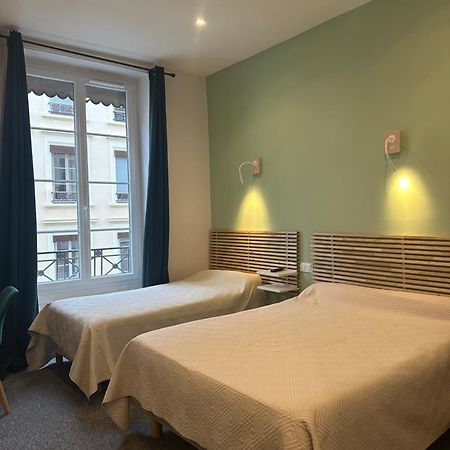 Hotel Azur Λυών Εξωτερικό φωτογραφία